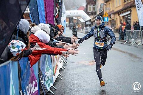 Miłosz podczas Zimowy Ultramaraton Karkonoski 2023