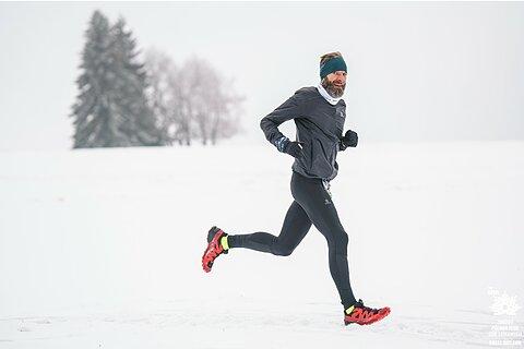 Michał podczas Zimowy Półmaraton Gór Stołowych 2024