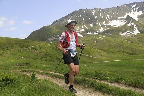 Sebastian podczas Marathon du Mont-Blanc 2024