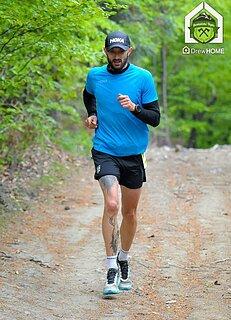 Damian podczas Ultramaraton Beskidzki Topór 2025